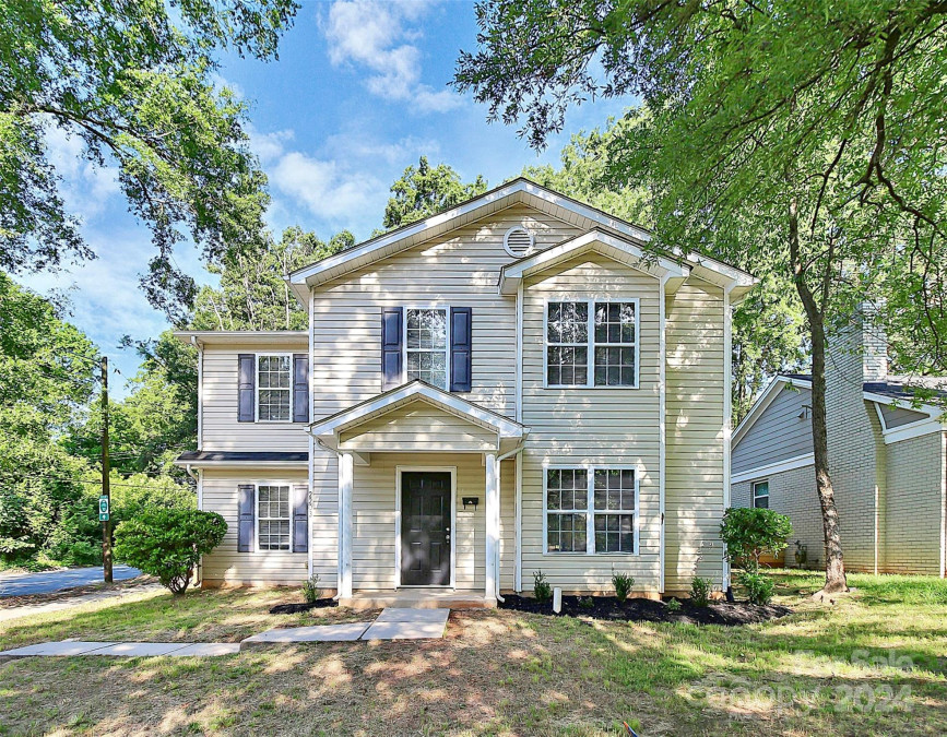 2203 Remount Rd Charlotte, NC 28208