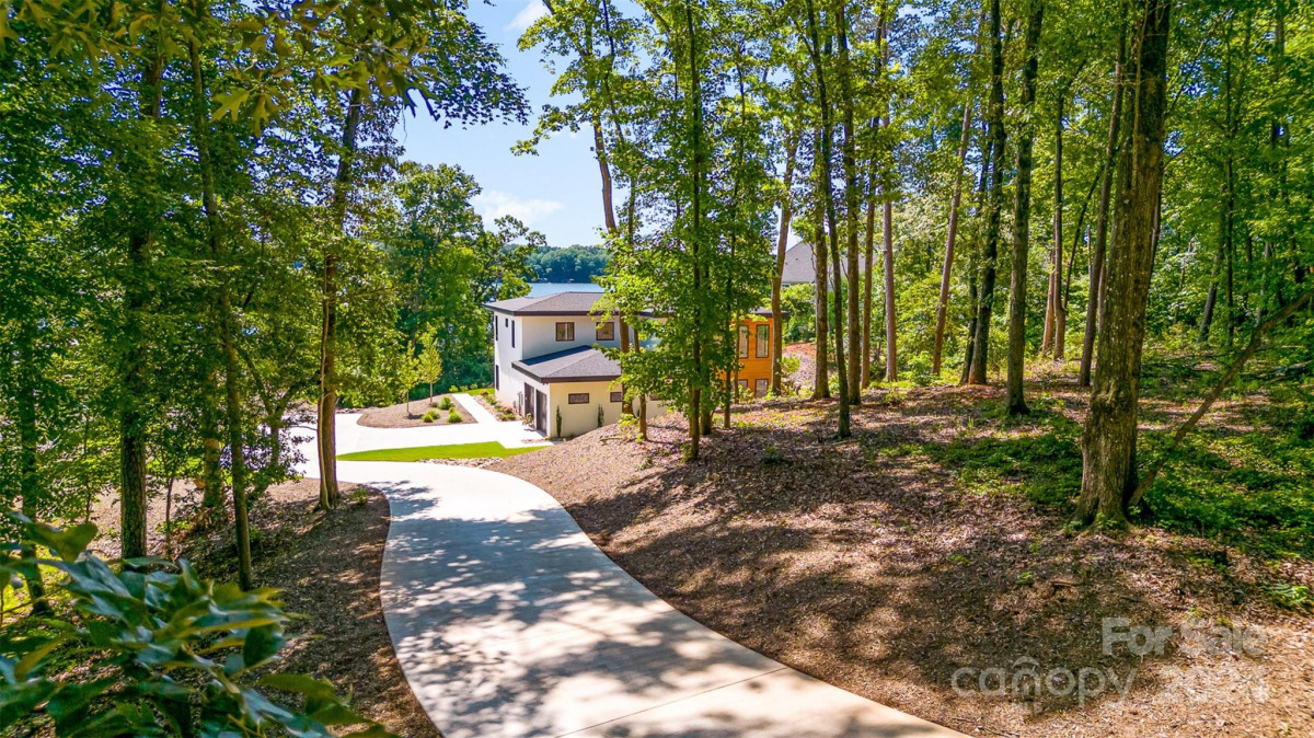 3030 Old Timber Way Norwood, NC 28128