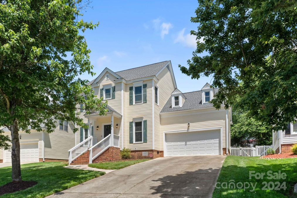 3613 Selwyn Farms Ln Charlotte, NC 28209