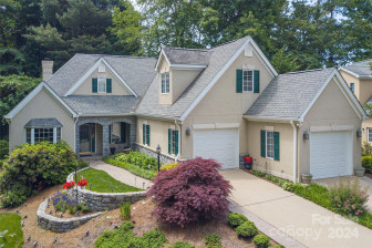 2 Bideford Row Asheville, NC 28803