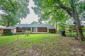 4911 Malibu Dr Charlotte, NC 28215