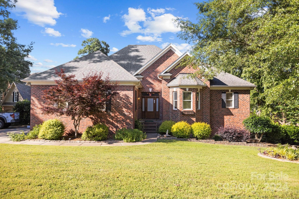 142 Canterbury Crossing Fort Mill, SC 29708