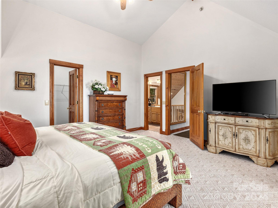 505 Middle Top Loop Maggie Valley, NC 28751