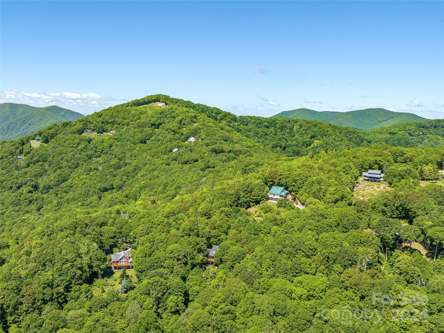 505 Middle Top Loop Maggie Valley, NC 28751