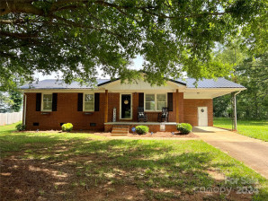 129 Falls St Lawndale, NC 28090