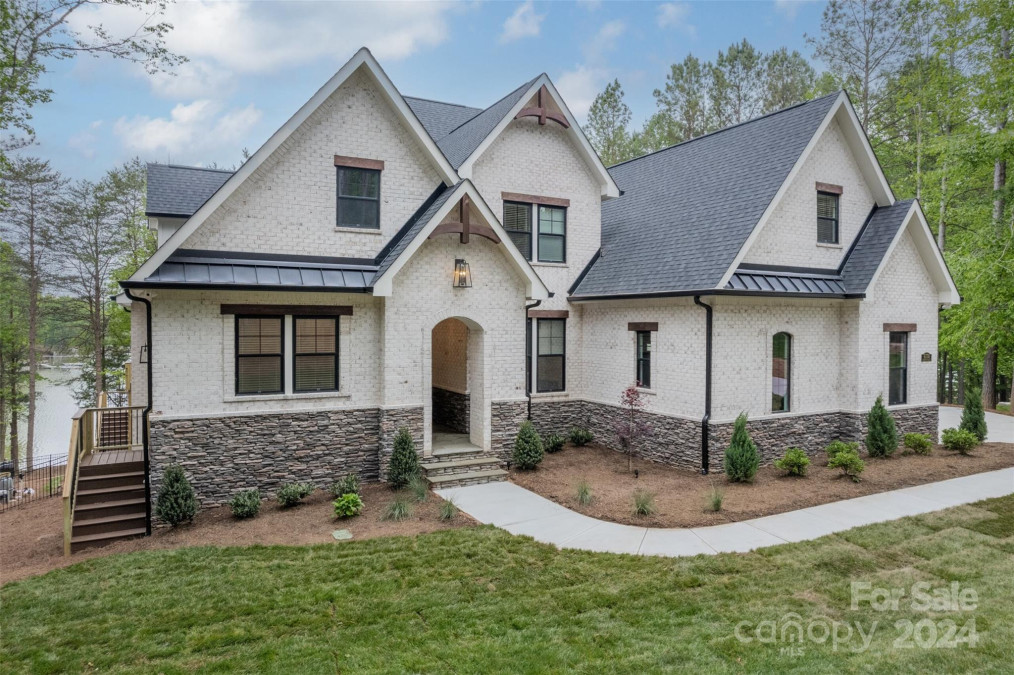 608 Deodar Cedar Dr Weddington, NC 28104