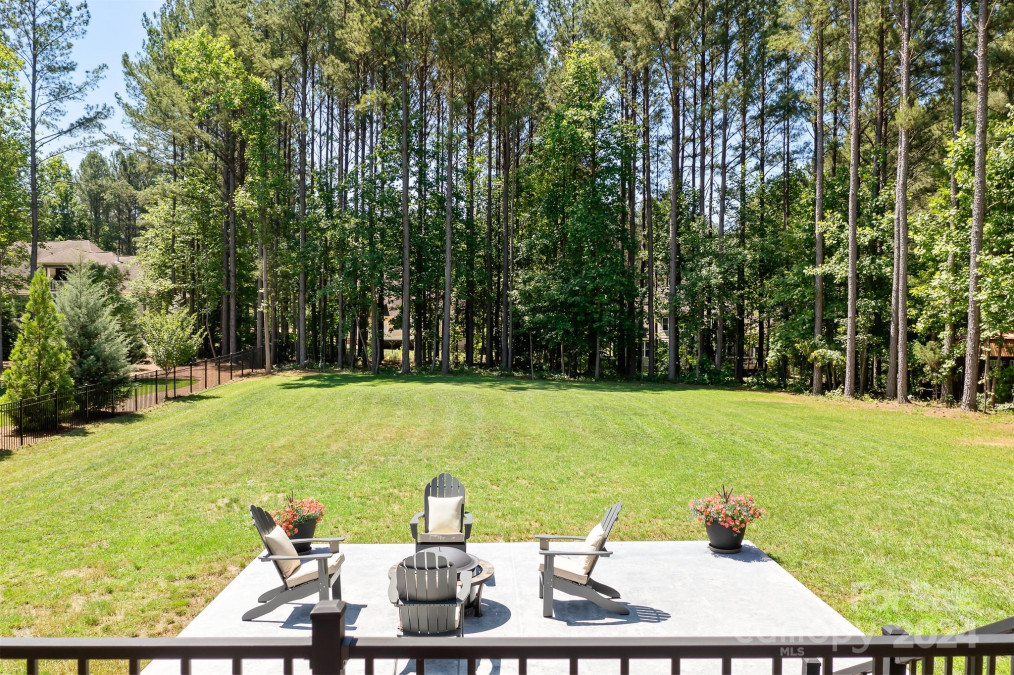 165 Crooked Branch Way Troutman, NC 28166