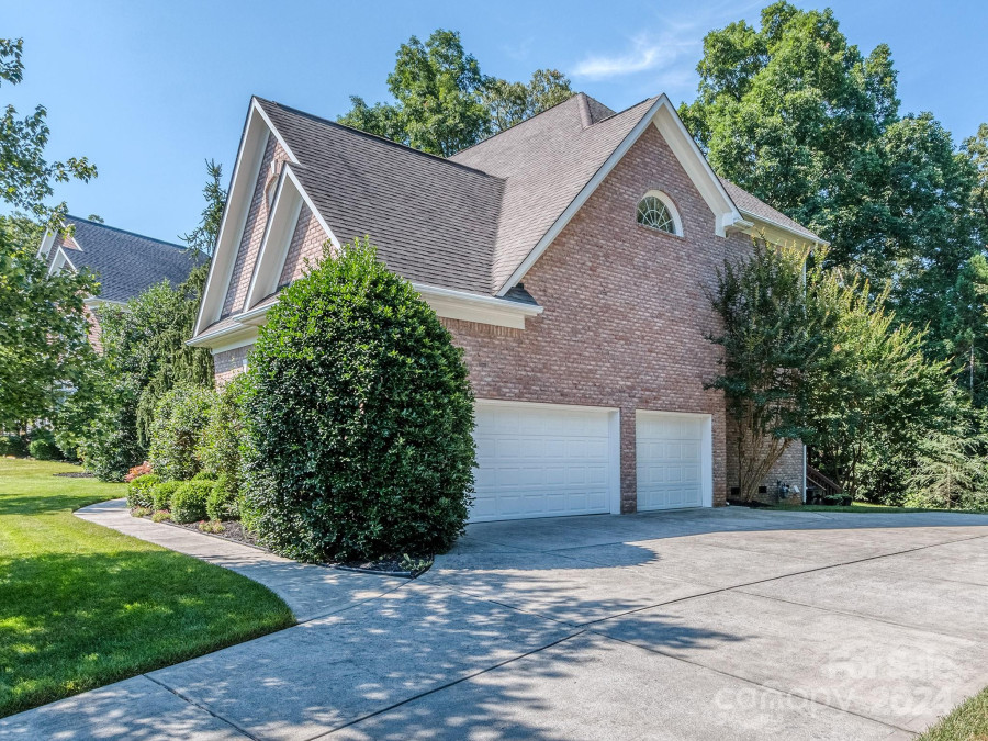 7605 Brookmont Ln Waxhaw, NC 28173