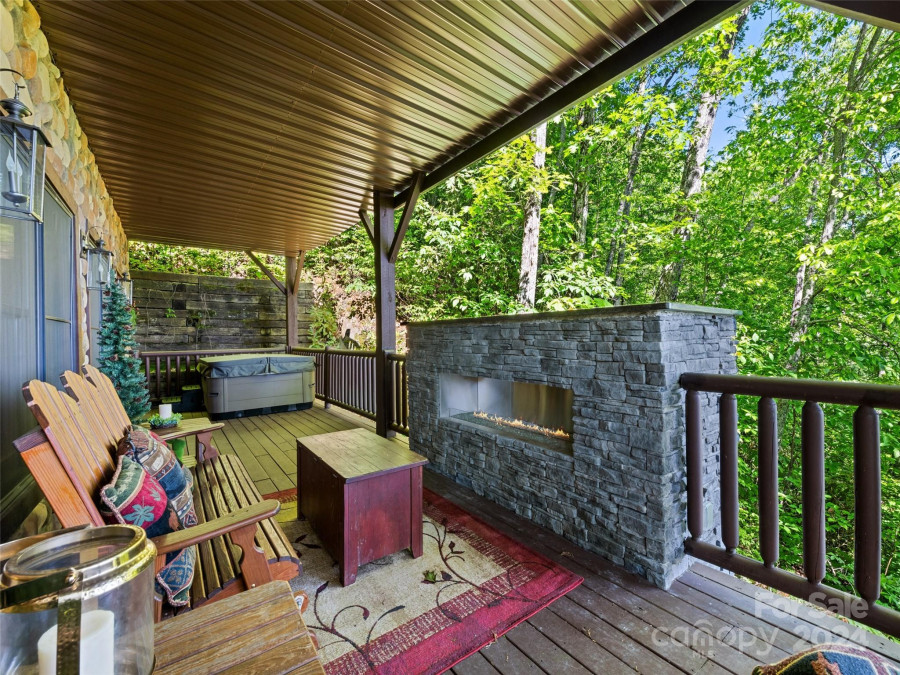 83 Sedi Trl Maggie Valley, NC 28751