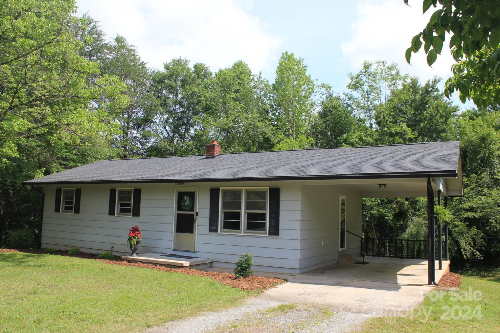 503 Pinkwood Dr Rutherfordton, NC 28139