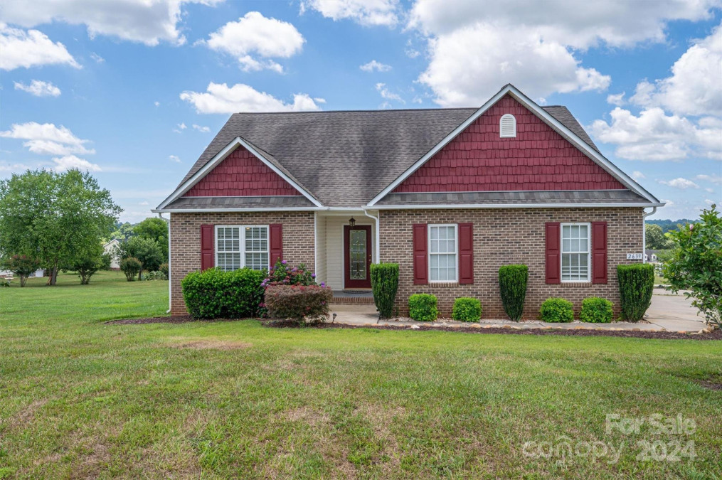 2639 Little River Ct Lincolnton, NC 28092