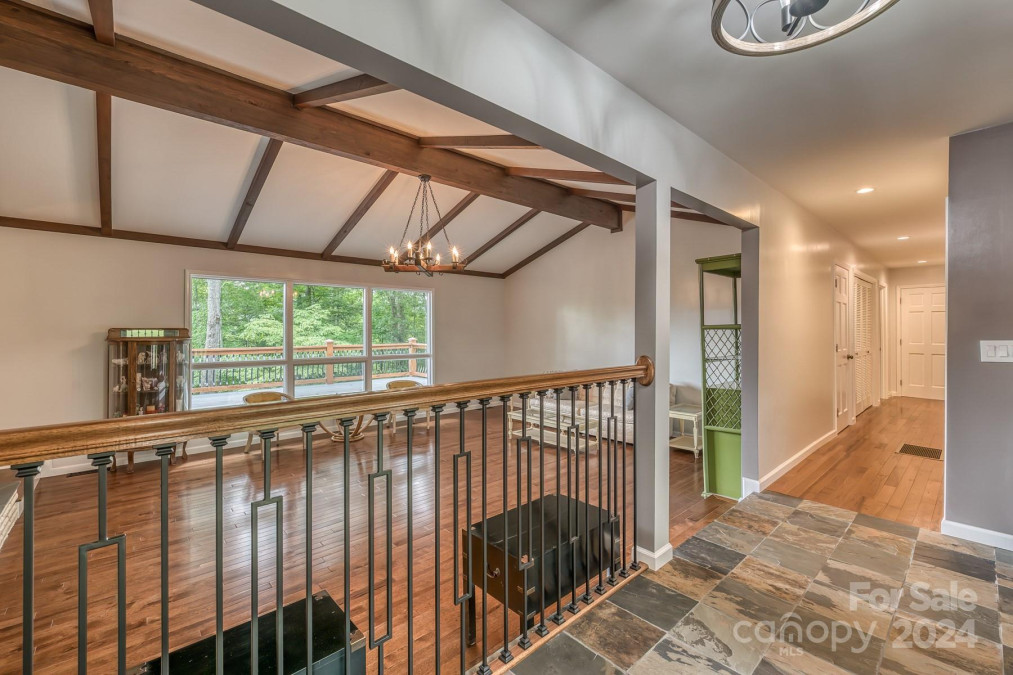 294 Martha Dr Spruce Pine, NC 28777