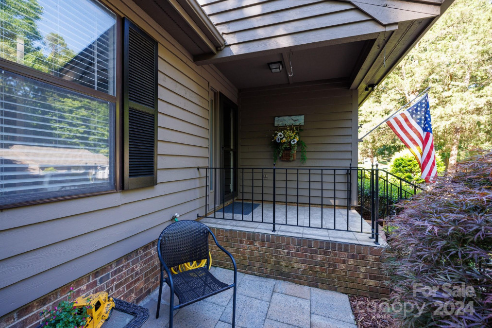 2712 Redbud Ln Fort Mill, SC 29715