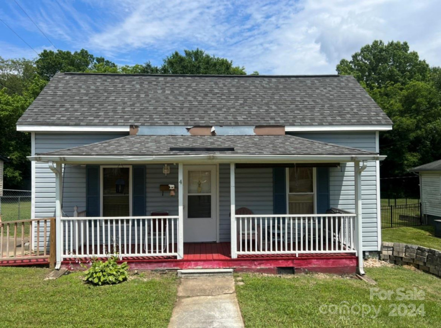 4 1st St Belmont, NC 28012