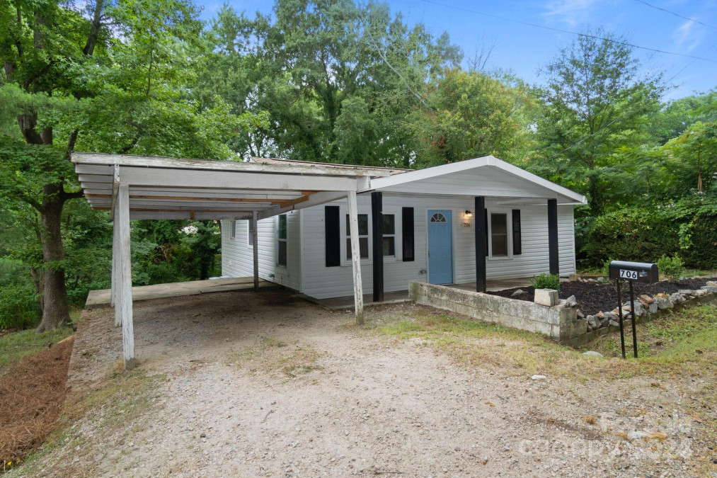 706 Smith St, Kannapolis, NC 28083 MLS 4147894