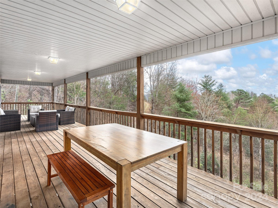 0 Wineberry Ln Asheville, NC 28803