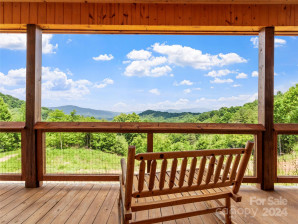 263 Wolf Mountain Rd Green Mountain, NC 28740