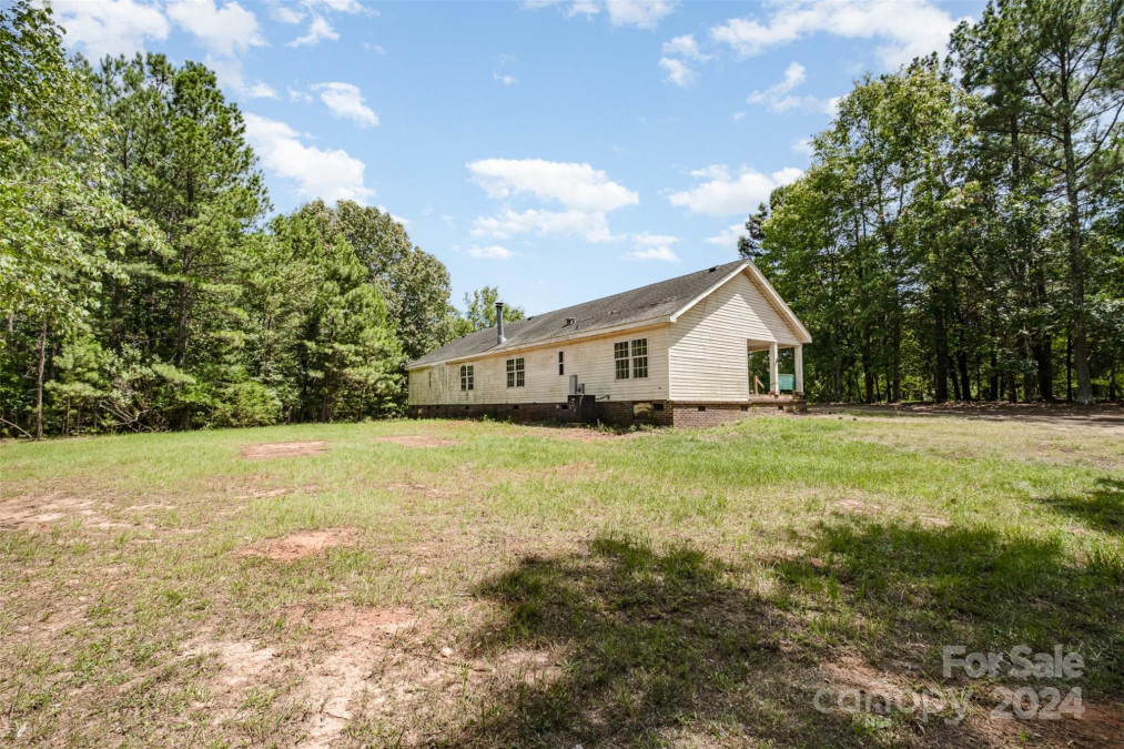 1680 Thomson Quarters Rd Sharon, SC 29742