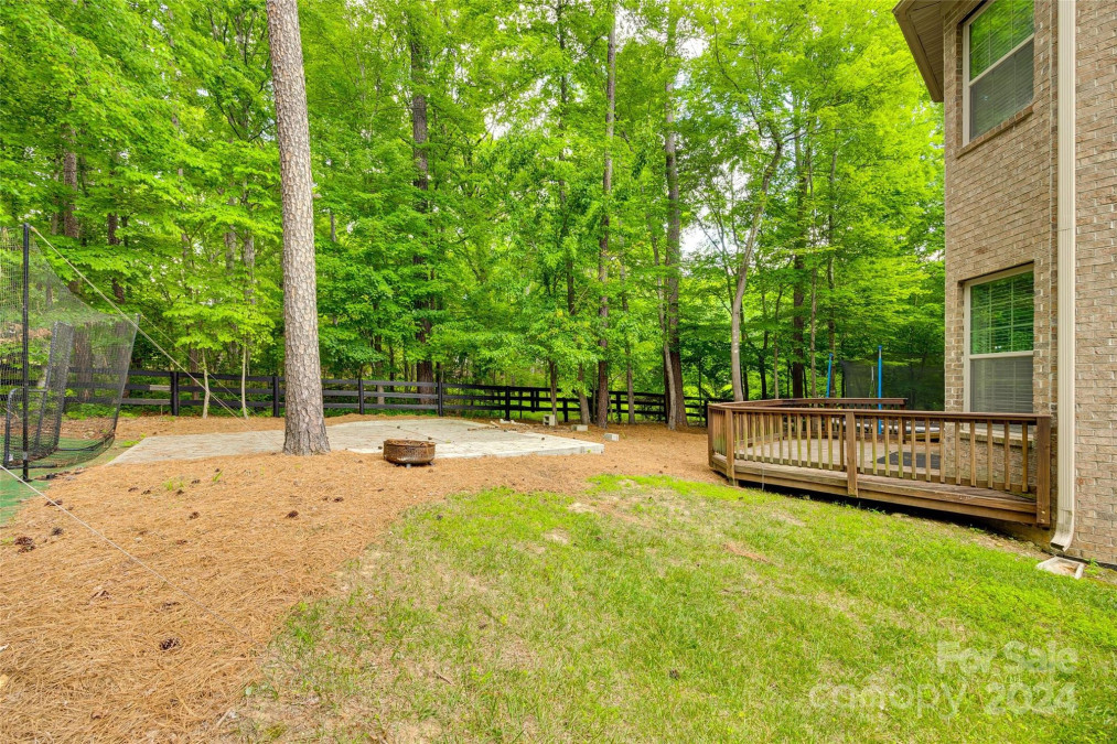 9008 Rochedale Pl Waxhaw, NC 28173