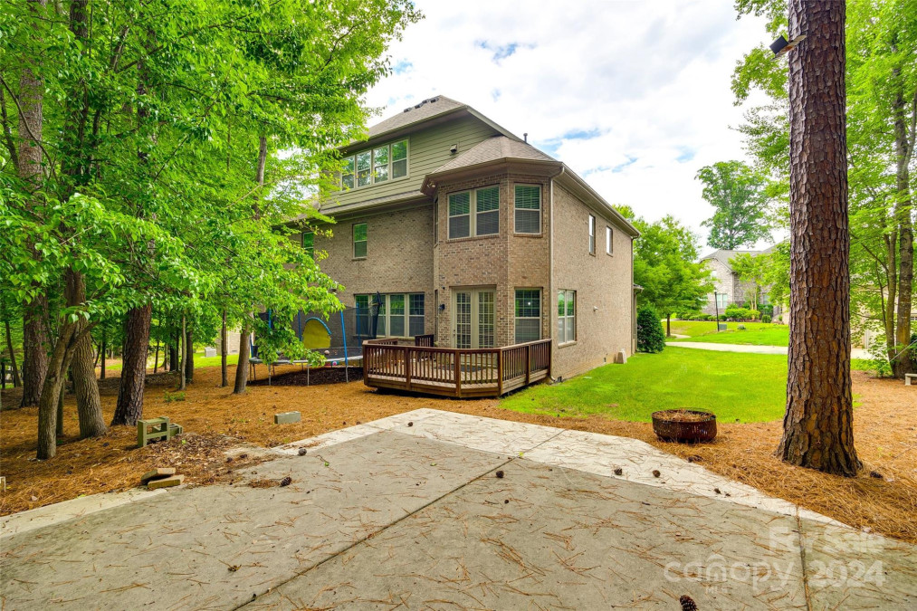 9008 Rochedale Pl Waxhaw, NC 28173