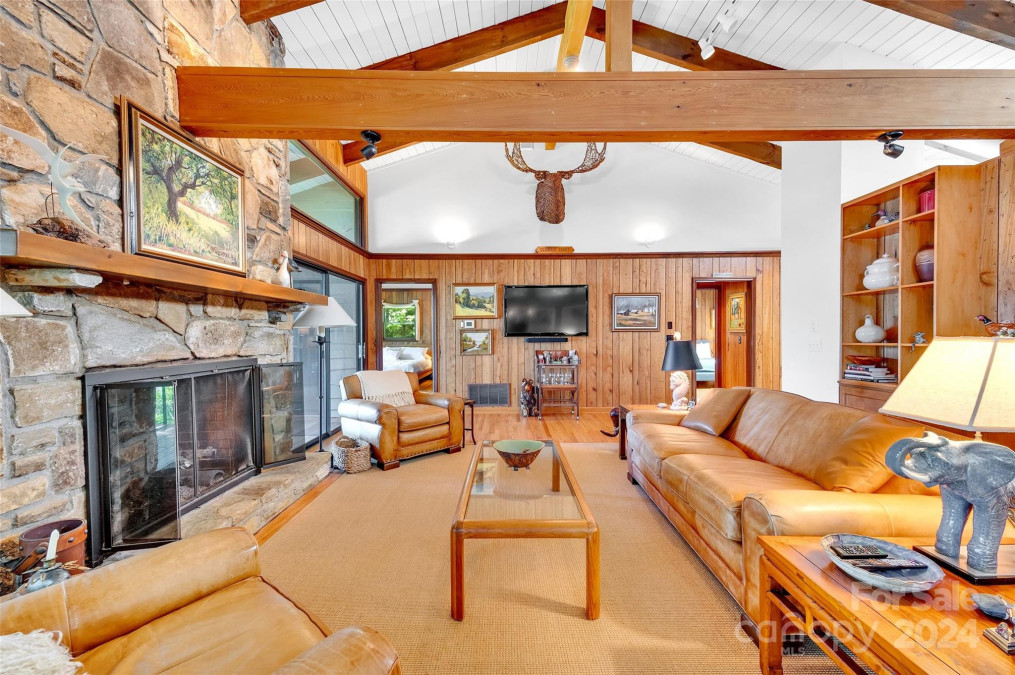 43 Chimney Point Lake Toxaway, NC 28747