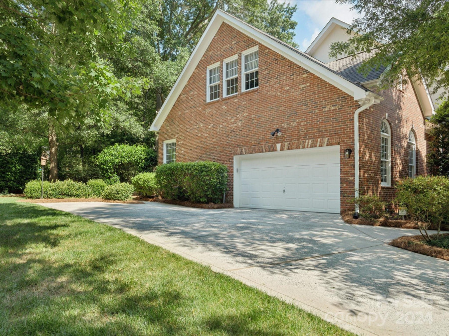 115 Mary Mack Ln Fort Mill, SC 29715