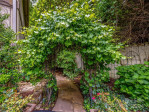 20 Clear Spring Dr Asheville, NC 28803