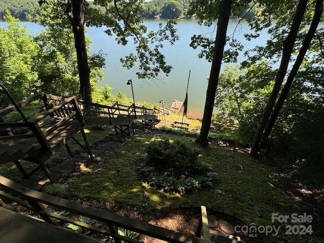 5098 Overlook Dr Claremont, NC 28610