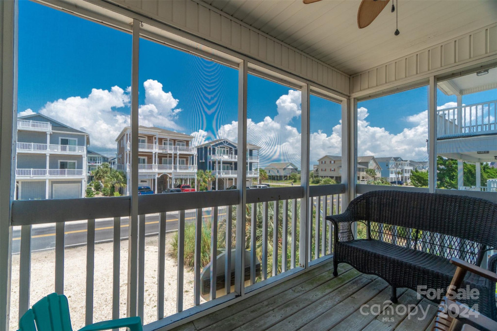 274 Second St Ocean Isle, NC 28469