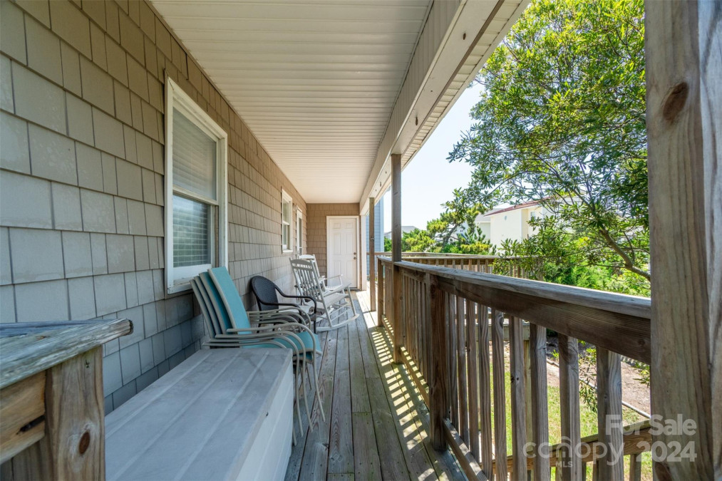 274 Second St Ocean Isle, NC 28469