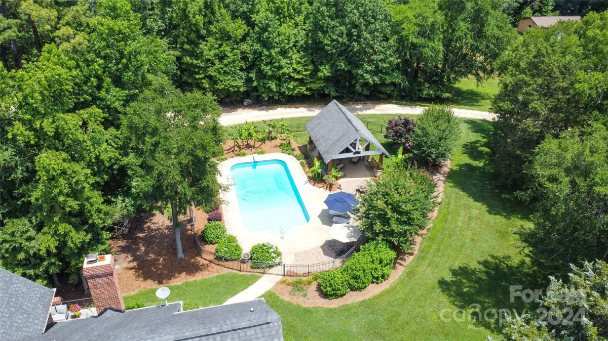 5610 Golden Pond Dr Indian Trail, NC 28079