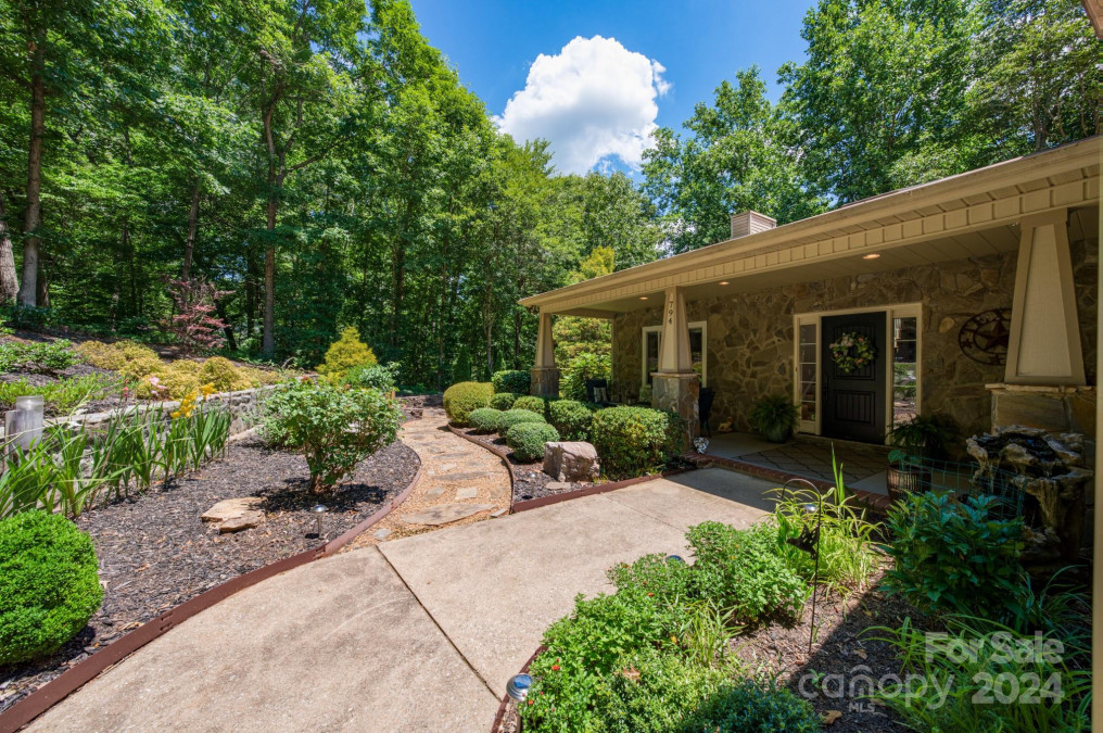 794 Moss Dr Rutherfordton, NC 28139