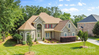 5885 Four Wood Dr Matthews, NC 28104