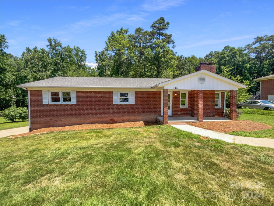 146 Shadowbrook Rd Mount Holly, NC 28120