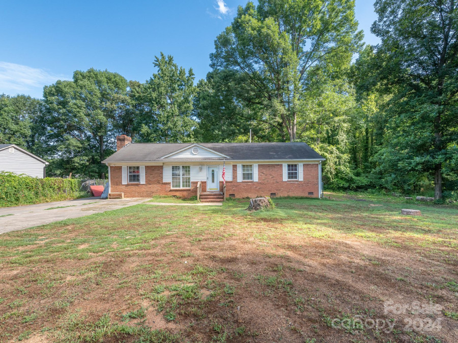 124 Shady Bluff Dr Gastonia, NC 28052