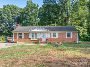 124 Shady Bluff Dr Gastonia, NC 28052