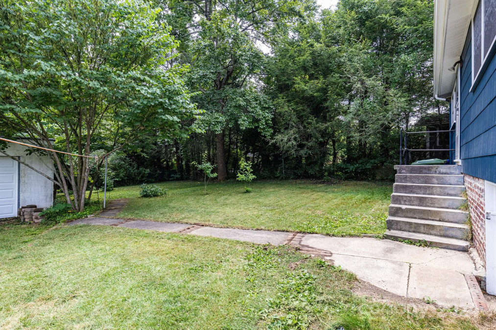 56 Madeline Ave Asheville, NC 28806