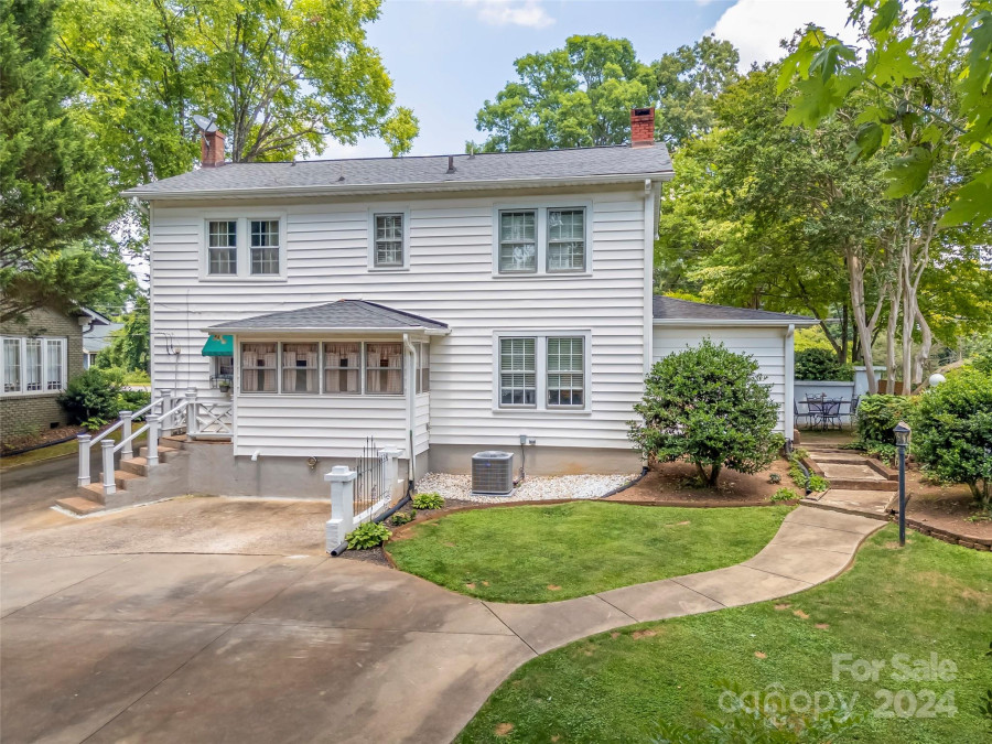 465 Washington St Rutherfordton, NC 28139