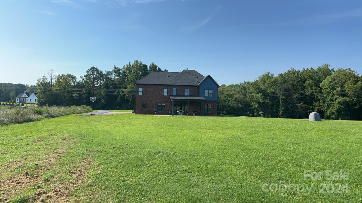 2354 Boheler Rd Clover, SC 29710