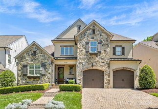 5135 Providence Retreat Ln Charlotte, NC 28270