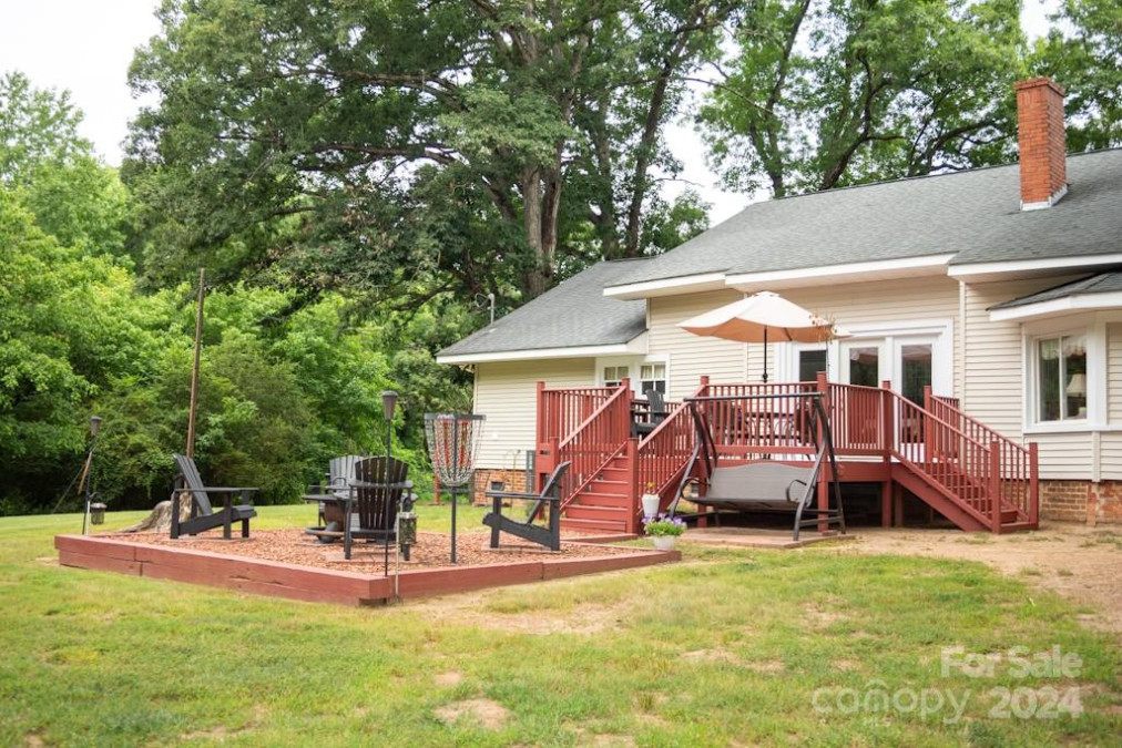 303 Passaic St Peachland, NC 28133