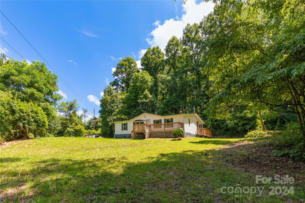 274 Spicewood Trl Mars Hill, NC 28754