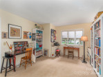 304 Laurel Oak Ln Hendersonville, NC 28791