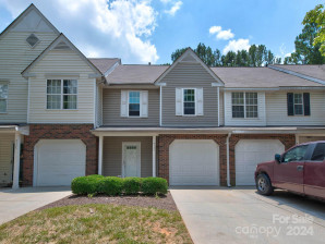 4527 Panther Pl Charlotte, NC 28269