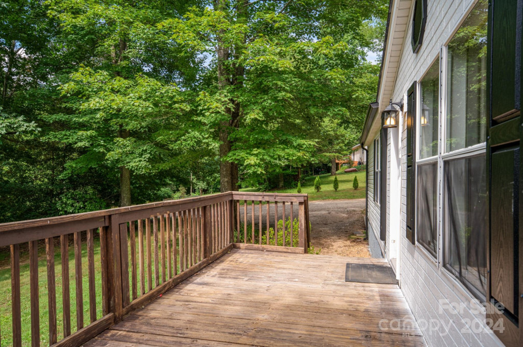 5 Grist Mill Way Arden, NC 28704