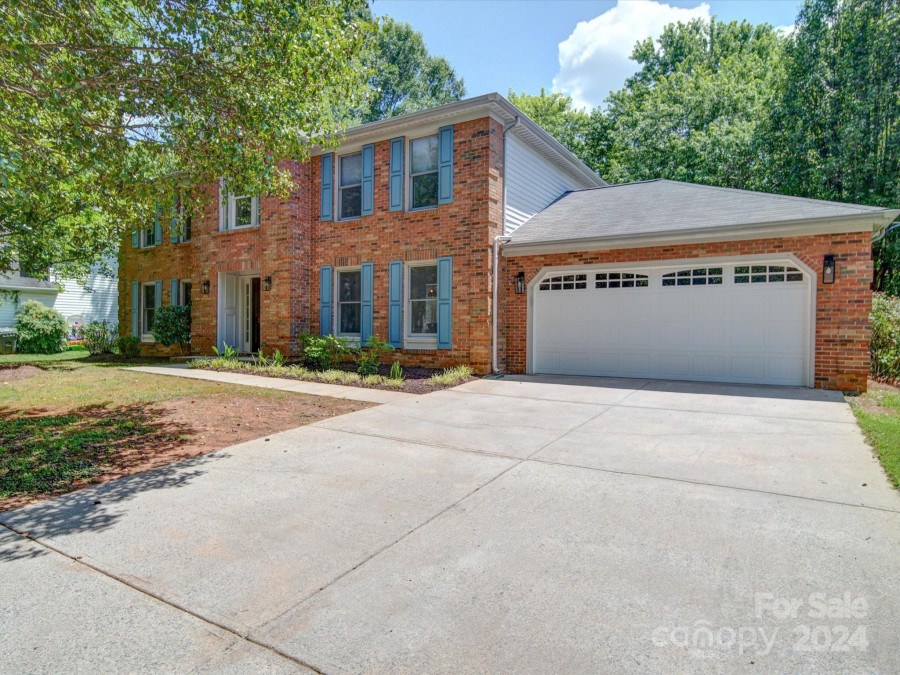 2508 Jaywick Ln Matthews, NC 28105