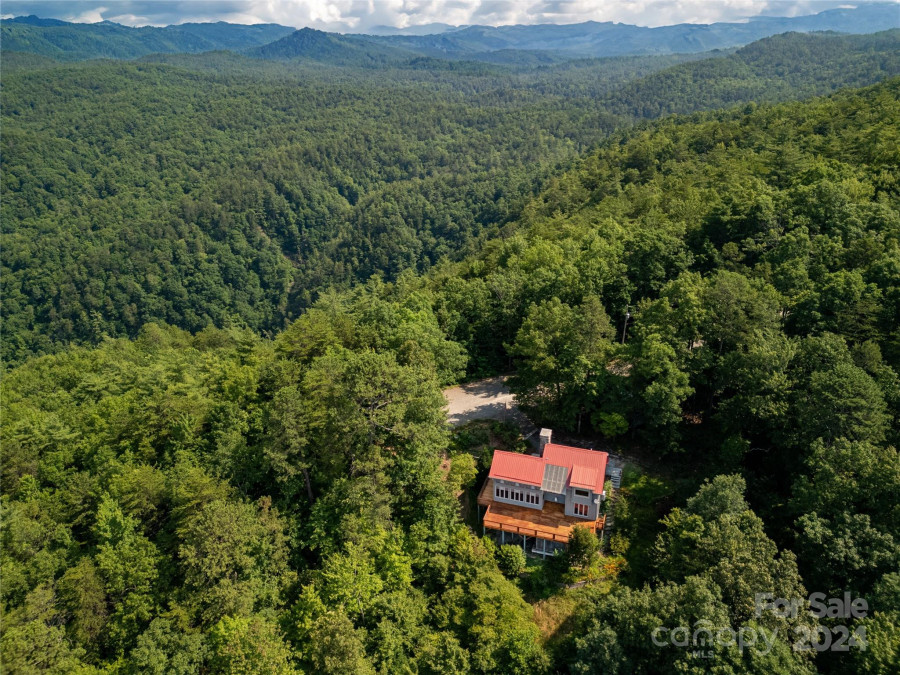 490 Arrowhead Ridge Rd Brevard, NC 28712