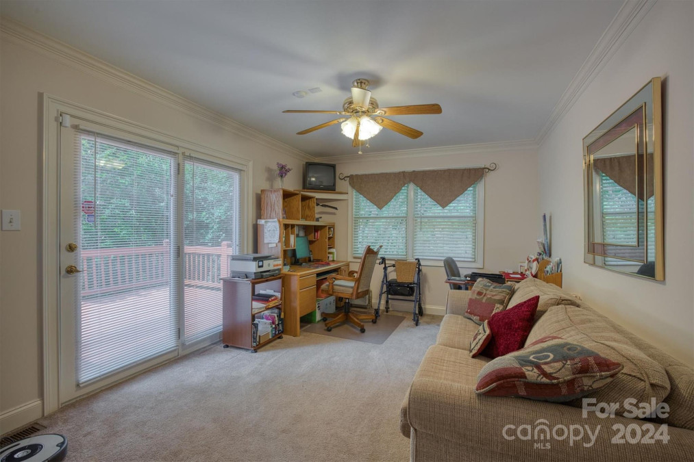 264 Tadpole Ln Taylorsville, NC 28681