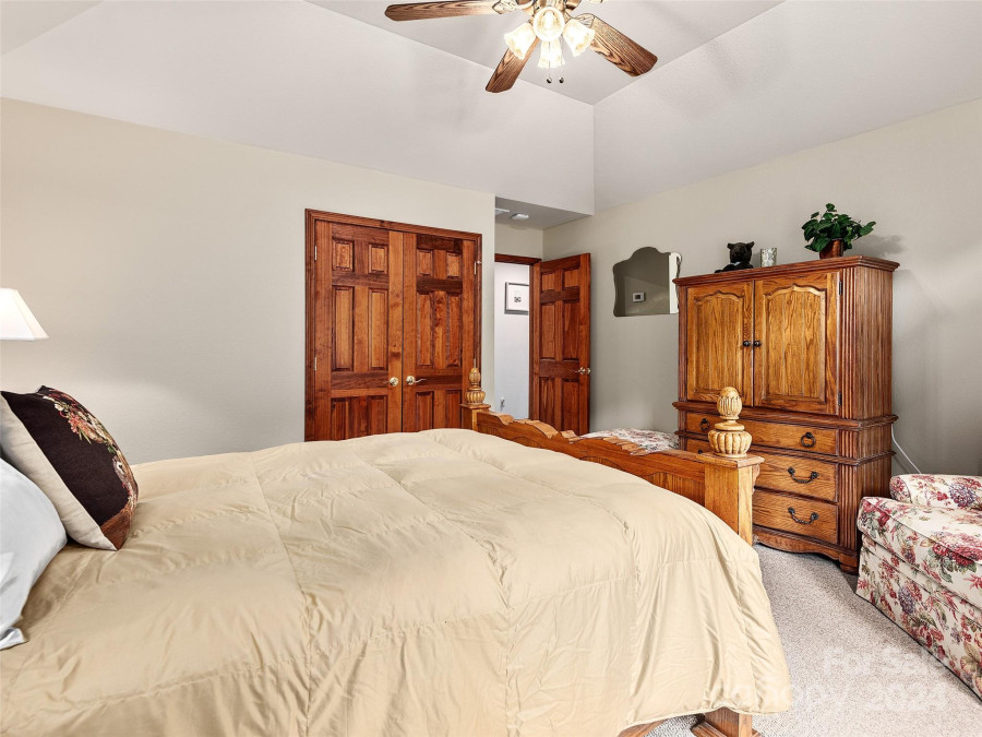 71 Serenity Cv Maggie Valley, NC 28751