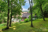 15 Roseanne Ln Fairview, NC 28730